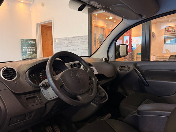Renault Kangoo Express 12 of 19