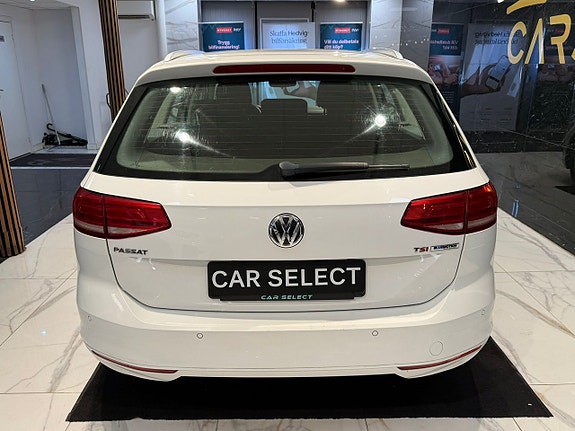 Volkswagen Passat 4 of 5