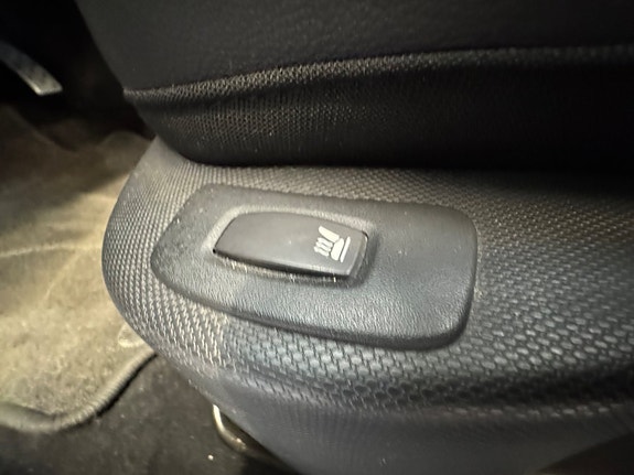 Renault Clio 20 of 24