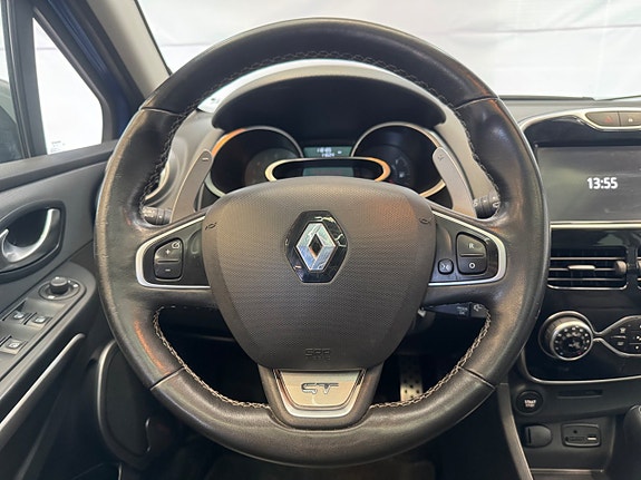 Renault Clio 14 of 24