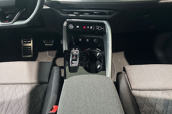 Audi Q5 16 of 27