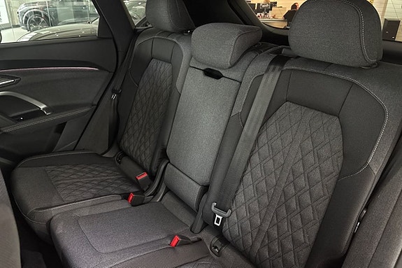 Audi Q5 22 of 27