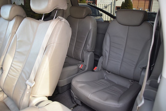 Kia Carnival 11 of 23
