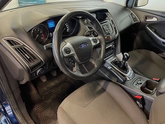 Ford Focus 6 of 12