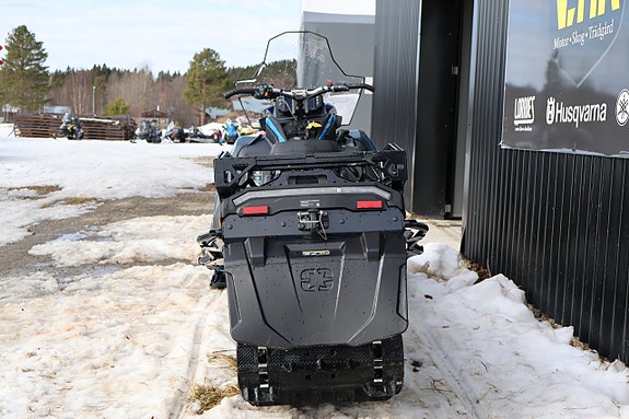 Polaris 850 TITAN NORDIC PRO 155" DEMO -26 7 of 10