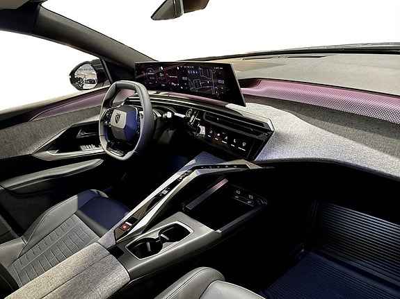 Peugeot 5008 11 of 15