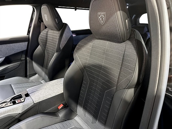Peugeot 5008 5 of 5