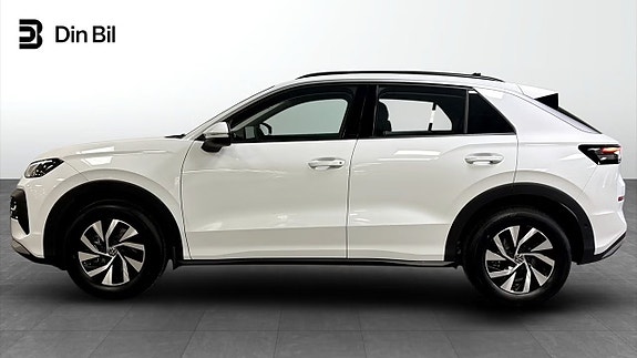 Volkswagen T-Roc 2 of 5