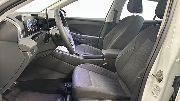 Volkswagen T-Roc 4 of 5