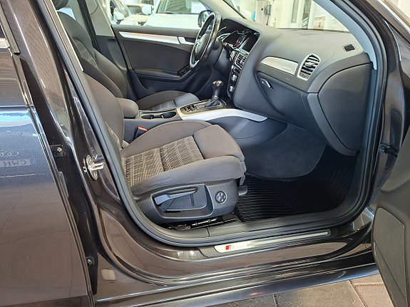 Audi A4 7 of 17