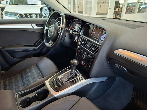 Audi A4 8 of 17