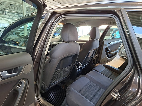 Audi A4 12 of 17