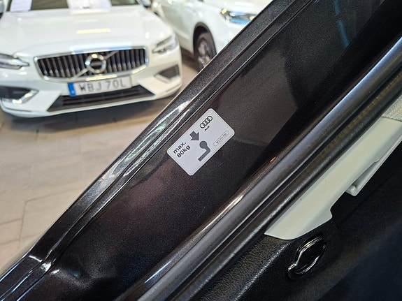 Audi A4 14 of 17