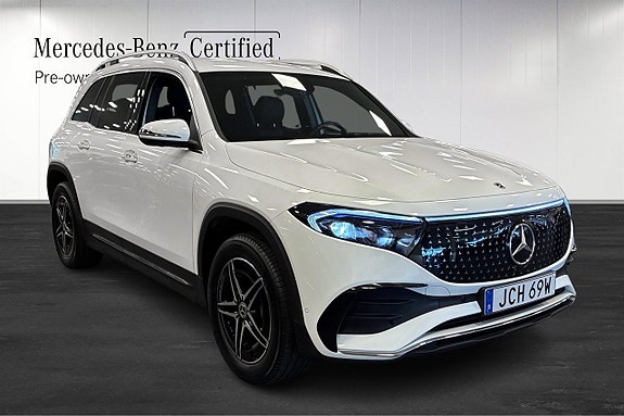 Mercedes-Benz EQB250+ 2 of 5