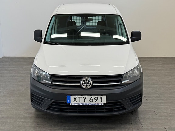 Volkswagen Caddy Maxi 2 of 5