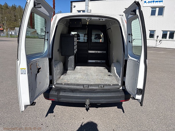 Volkswagen Caddy Maxi 9 of 27