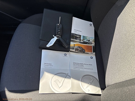 Volkswagen Caddy Maxi 19 of 27