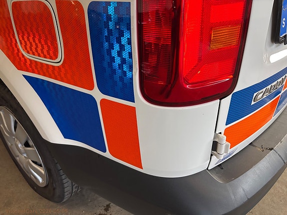 Volkswagen Caddy Maxi 27 of 27
