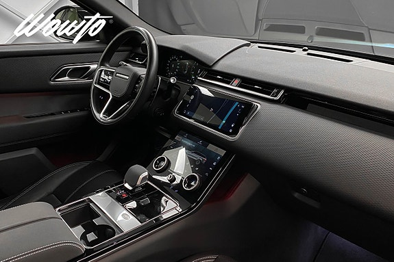 Land Rover Range Rover Velar 14 of 22