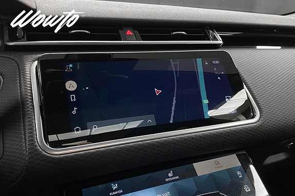 Land Rover Range Rover Velar 17 of 22
