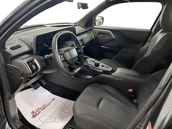 Suzuki eVitara 7 of 15
