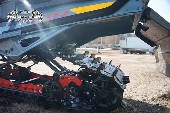 SKI-DOO EXPEDITION 850 XTREME -26 (DEMO) 3 of 8