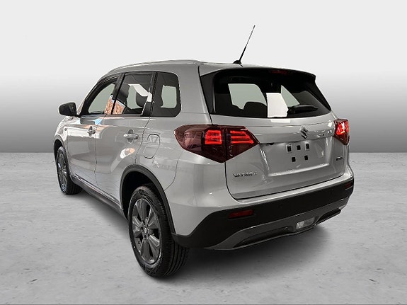 Suzuki Vitara 3 of 5