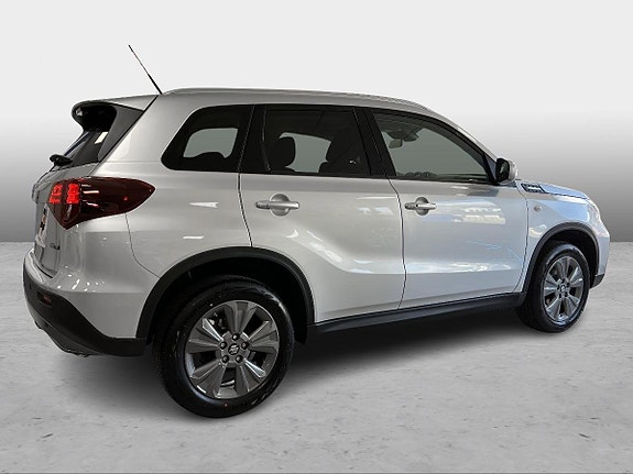 Suzuki Vitara 4 of 5