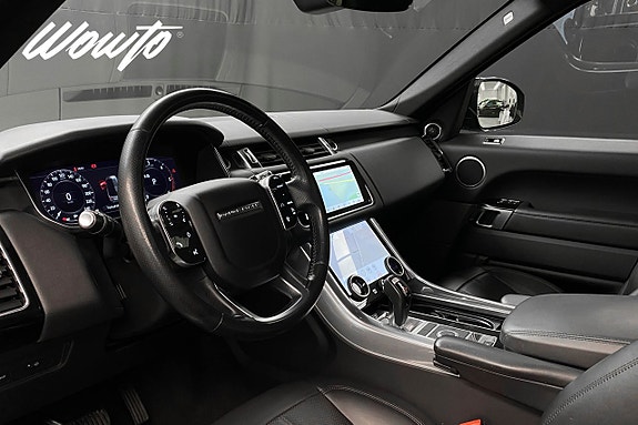 Land Rover Range Rover Sport 8 of 23