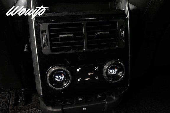 Land Rover Range Rover Sport 13 of 23