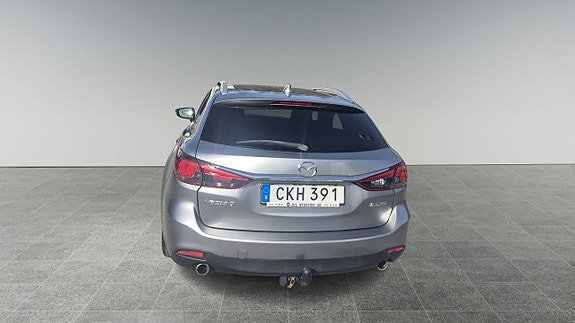 Mazda 6 4 of 5