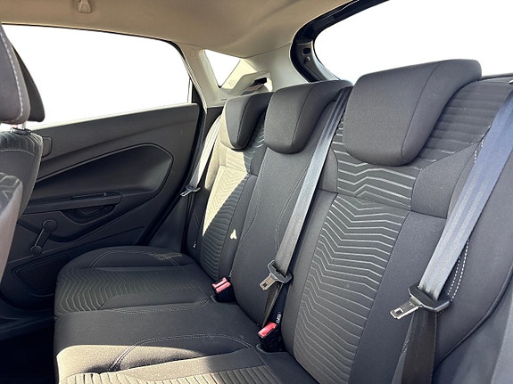 Ford Fiesta 7 of 8