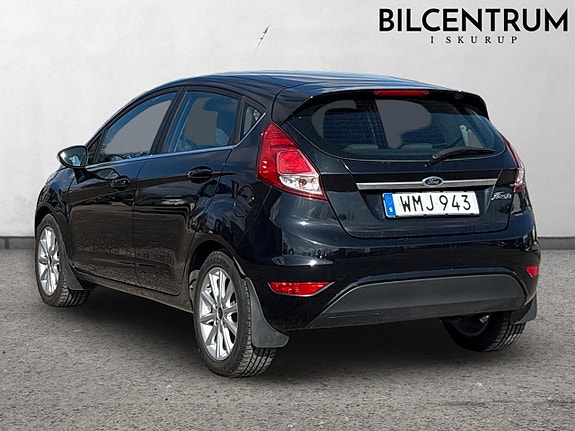 Ford Fiesta 4 of 5