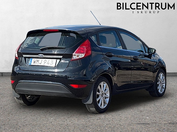 Ford Fiesta 2 of 5