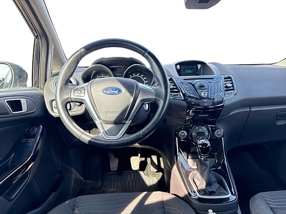 Ford Fiesta 5 of 5