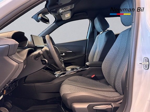 Peugeot 2008 7 of 14