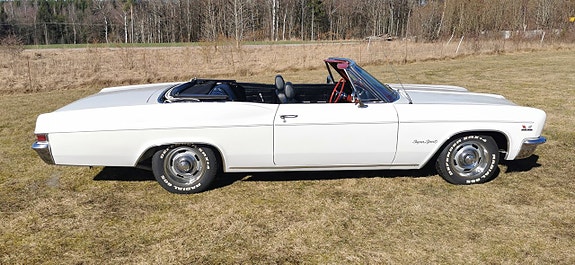 Chevrolet Impala 4 of 5
