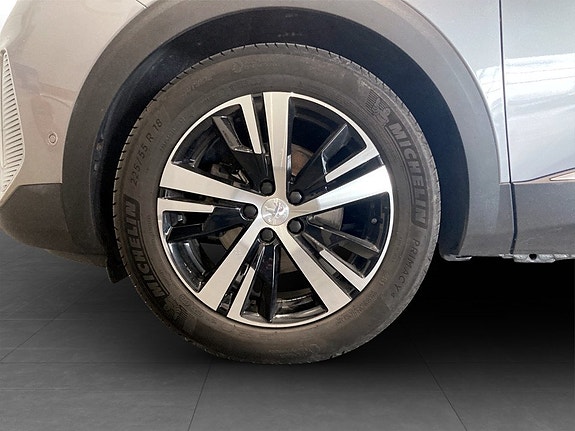 Peugeot 5008 17 of 19