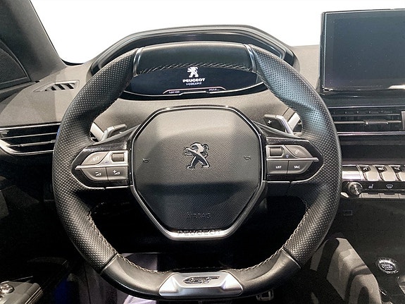 Peugeot 5008 8 of 19