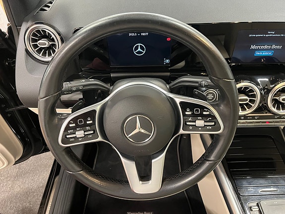 Mercedes-Benz B180 14 of 23