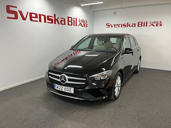 Mercedes-Benz B180
