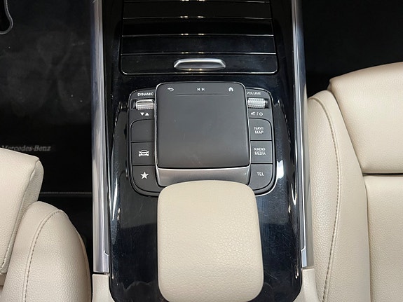 Mercedes-Benz B180 18 of 23