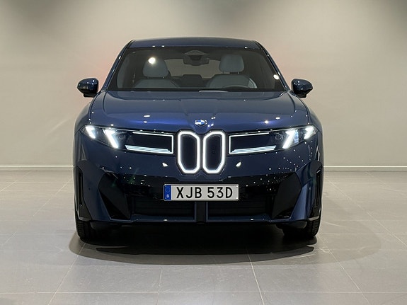 BMW iX3 2 of 5