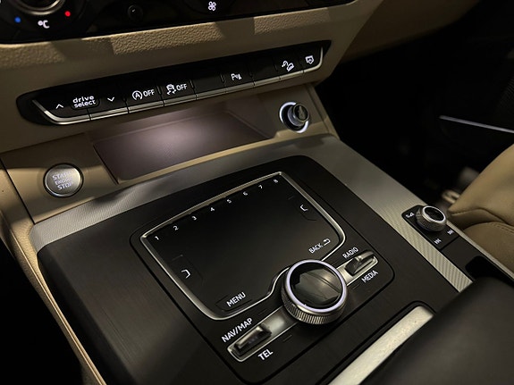 Audi Q5 15 of 25