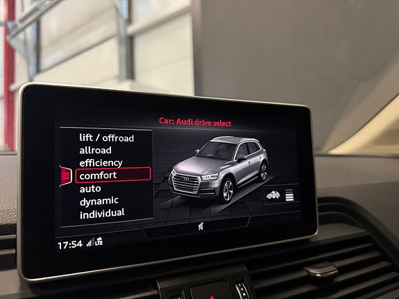 Audi Q5 18 of 25