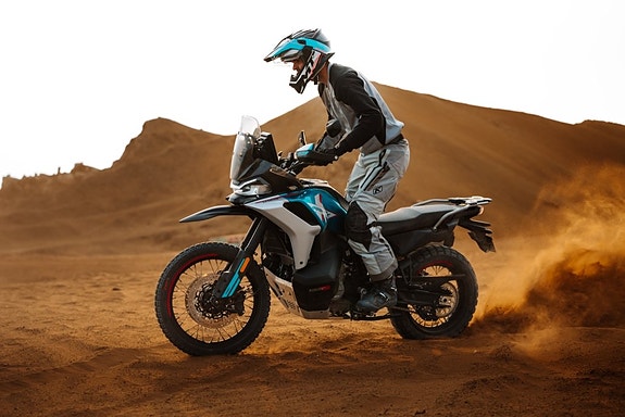 CFMOTO 800 MT-X 4 of 5