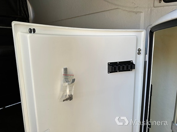 Product image 19 of 27