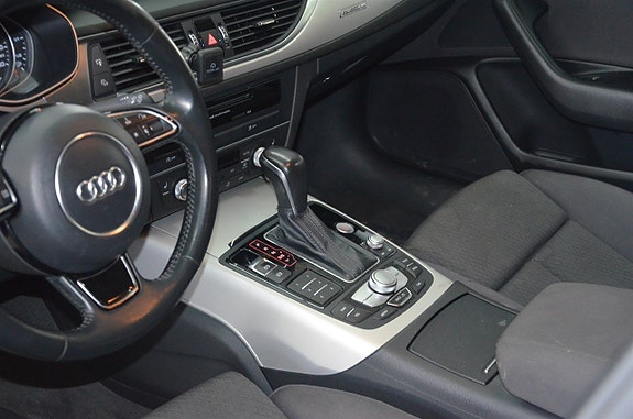 Audi A6 6 of 15