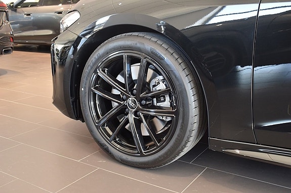 Audi A5 3 of 5