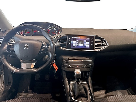 Peugeot 308 SW 6 of 15